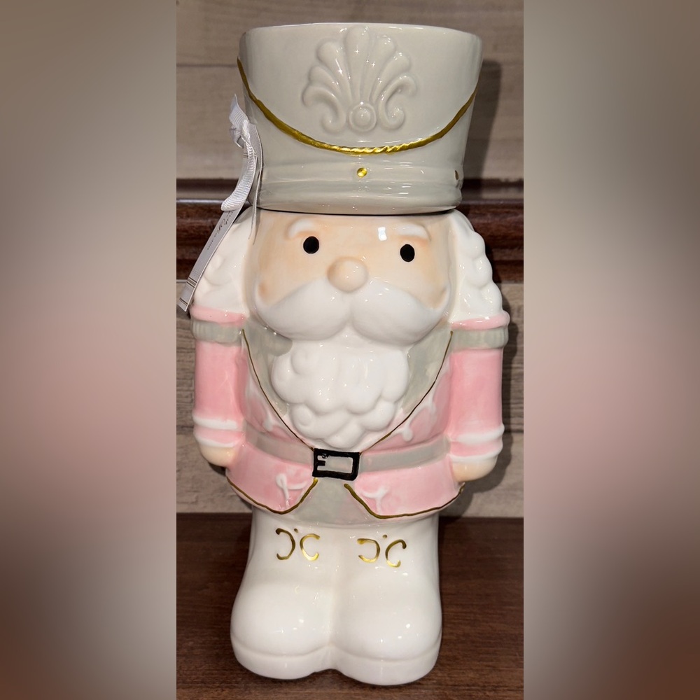Super Cute 🥰 Pastel Pink Christmas Nutcracker Ceramic Cookies 🍪 Jar - New